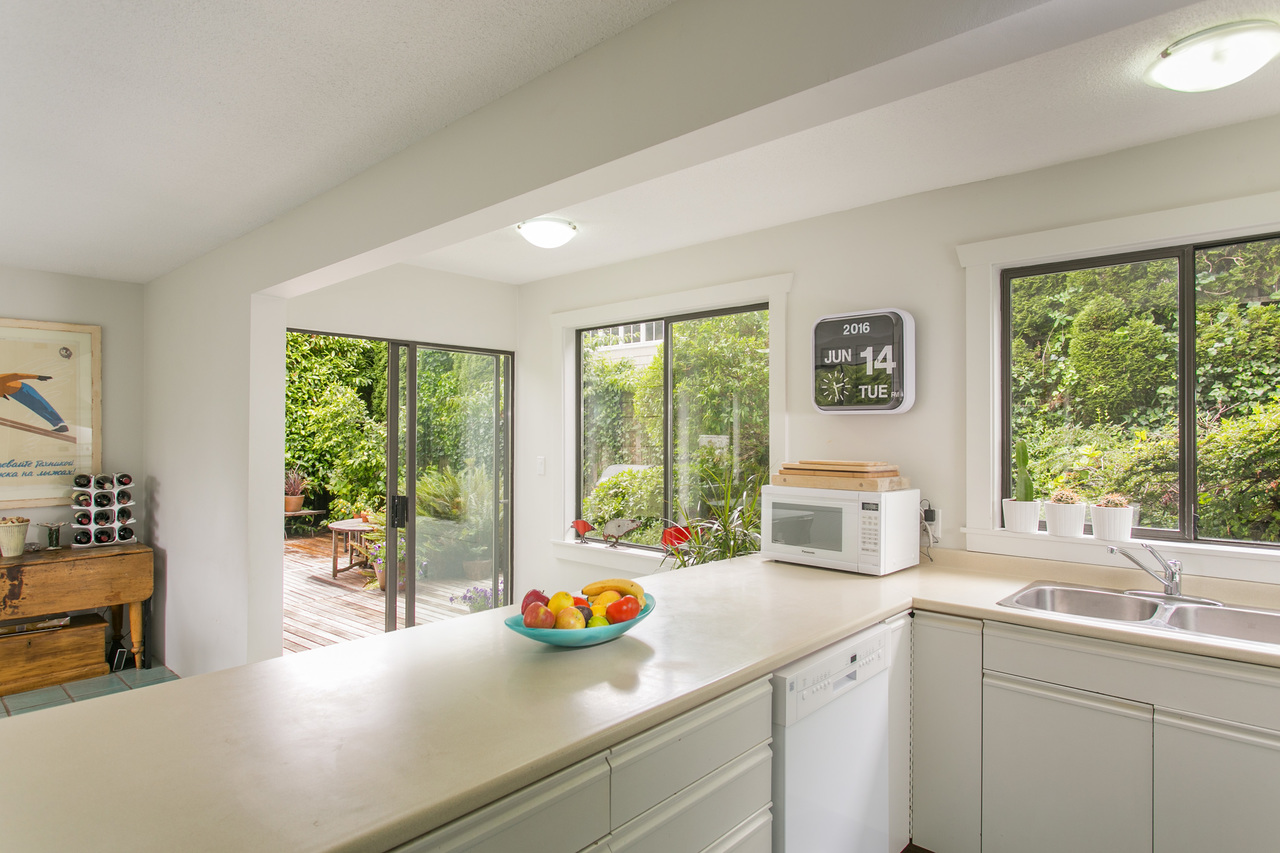 Kitchen with great indoor-outdoor flow