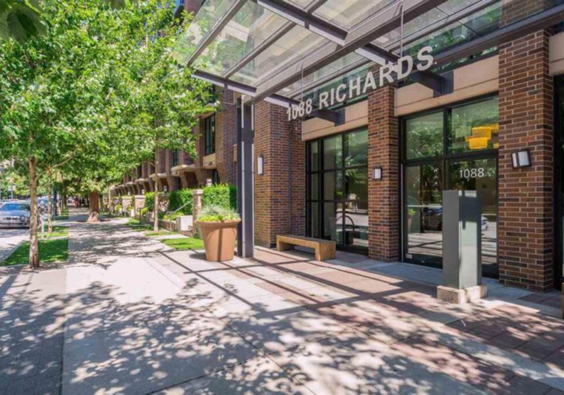 1701 - 1088 Richards, Yaletown, Vancouver West 2 by Ali Mahmoudi Real Estate 1701 - 1088 Richards, Yaletown, Vancouver West 2