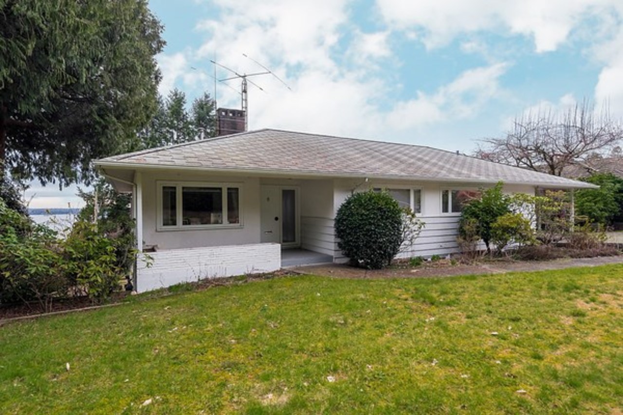 image-262063948-2.jpg at 2540  Avenue, Queens, West Vancouver