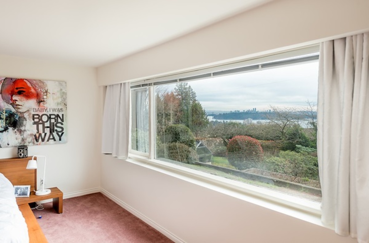 image-262063948-9.jpg at 2540  Avenue, Queens, West Vancouver