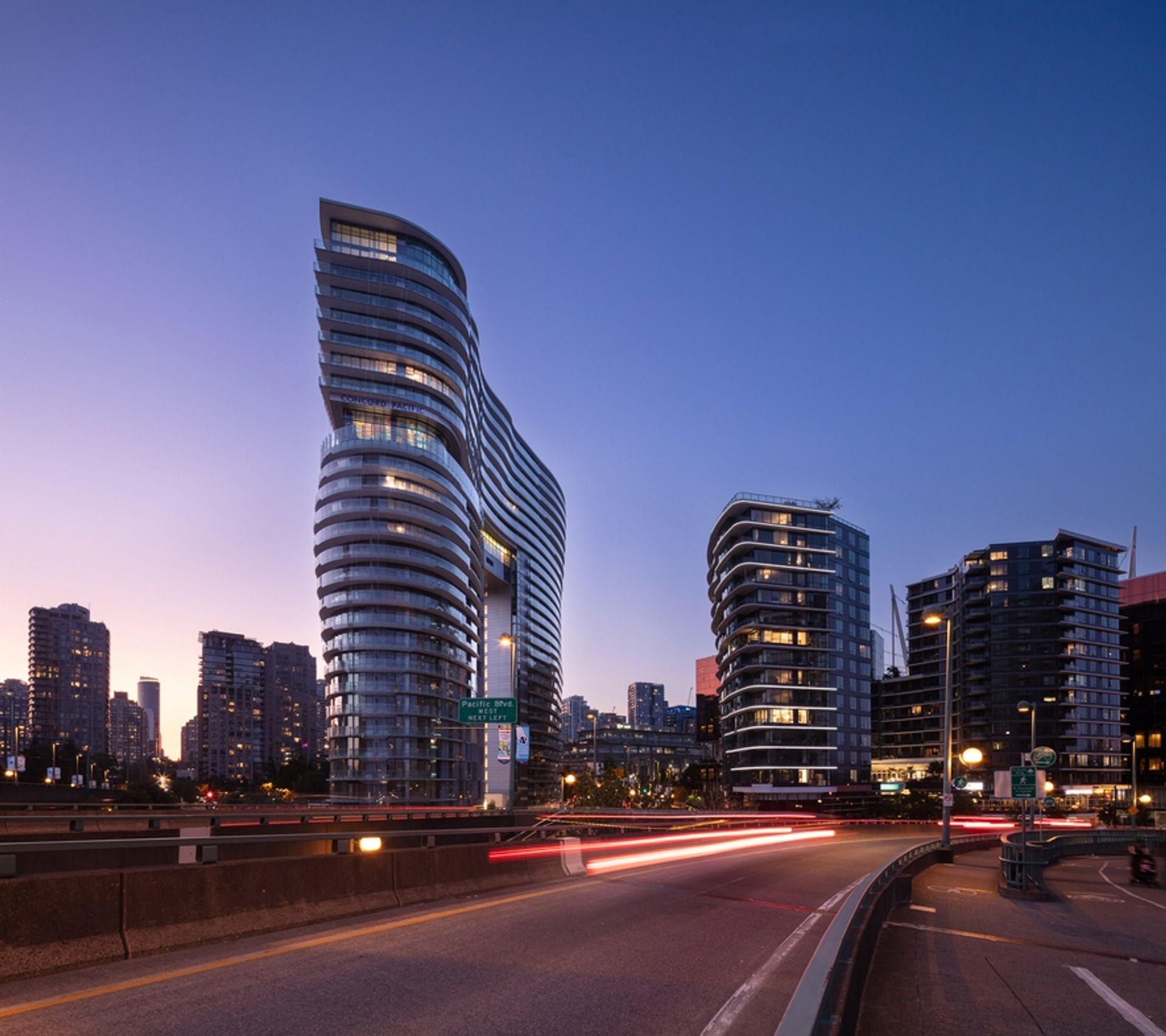 1905 - 89 Nelson Street, Yaletown, Vancouver West 2 by Ali Mahmoudi Real Estate 1905 - 89 Nelson Street, Yaletown, Vancouver West 2