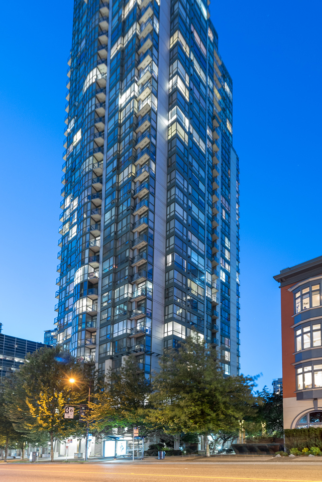 exterior at 508 - 1239 Georgia, Coal Harbour, Vancouver West