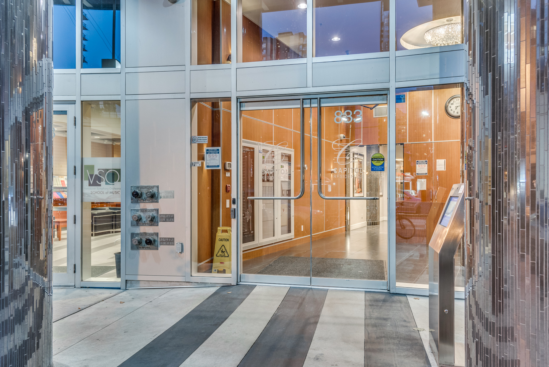 entrance at 2704 - 833 Seymour, Downtown VW, Vancouver West