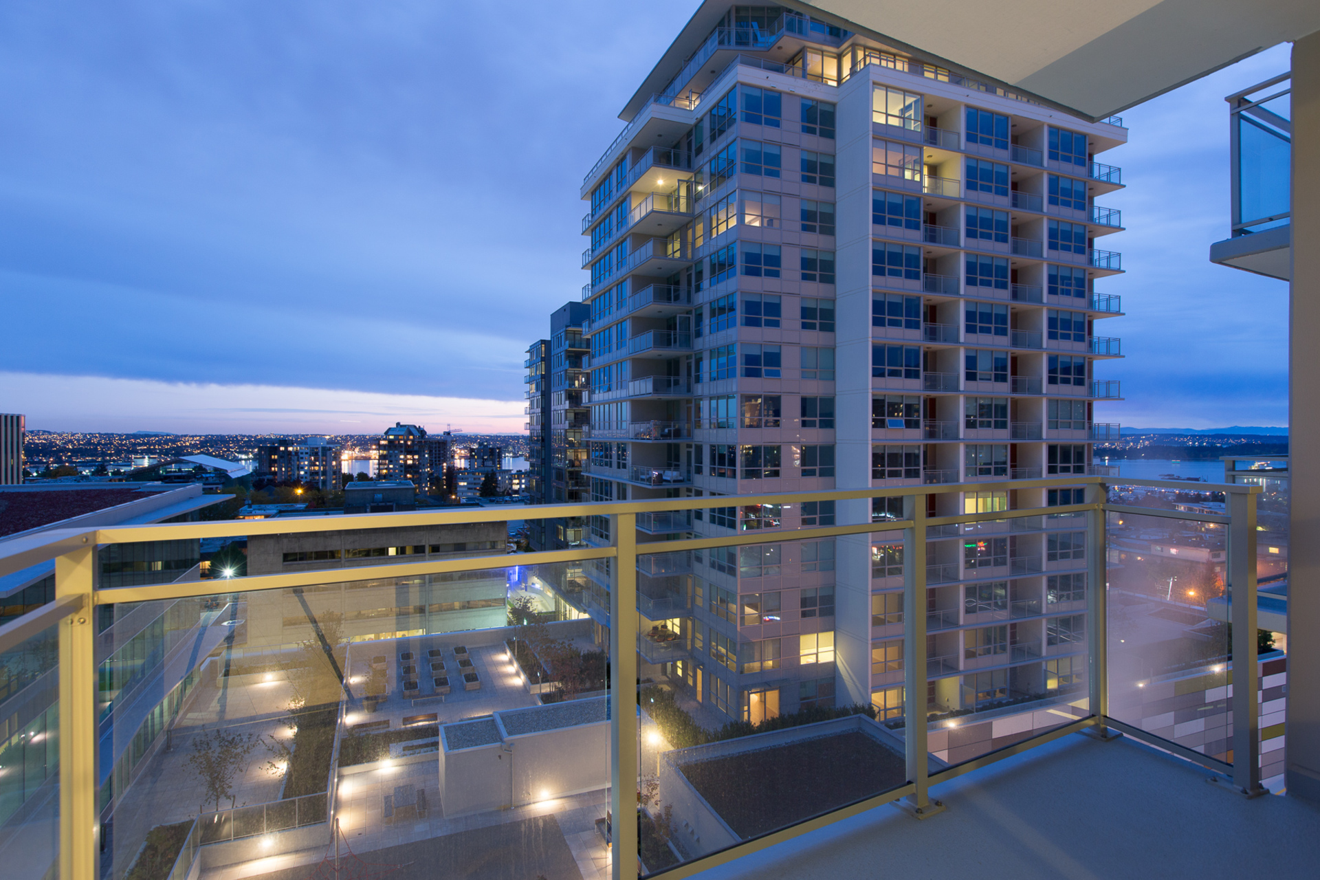 15 at 903 - 125 14th, Central Lonsdale, North Vancouver