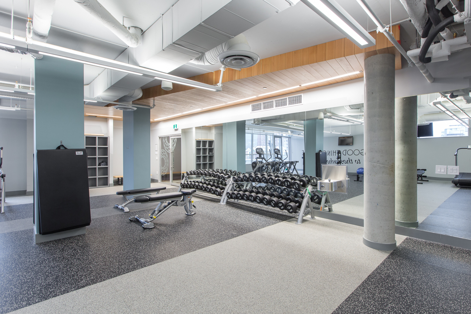 18 at 903 - 125 14th, Central Lonsdale, North Vancouver