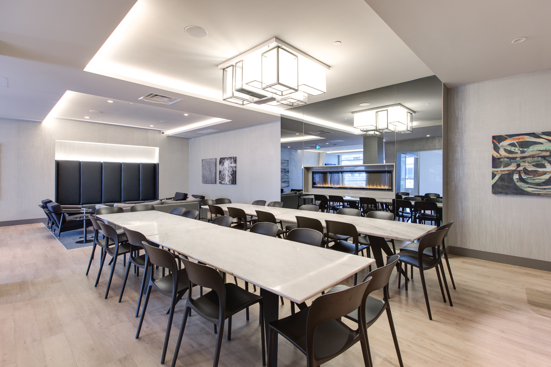 19 at 903 - 125 14th, Central Lonsdale, North Vancouver