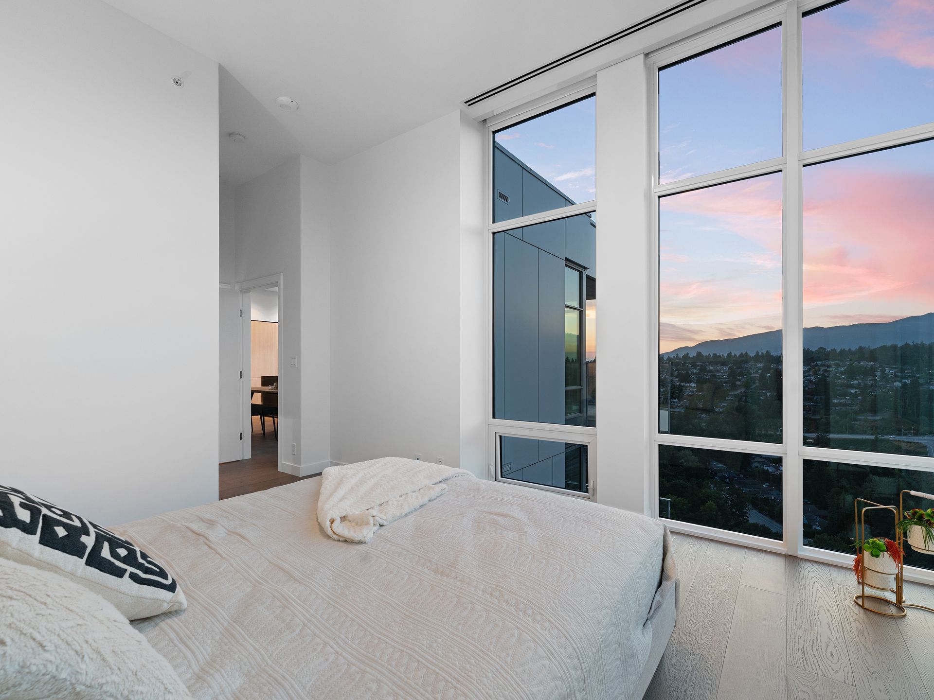 1500-fern-mls-43 at 3201 - 1500 Fern Street, Lynnmour, North Vancouver