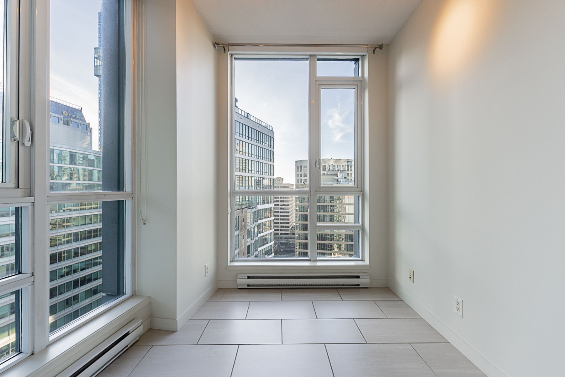 unit-2505-1189-melville-street-vancouver-18 at 2505 - 1189 Melville Street, Coal Harbour, Vancouver West
