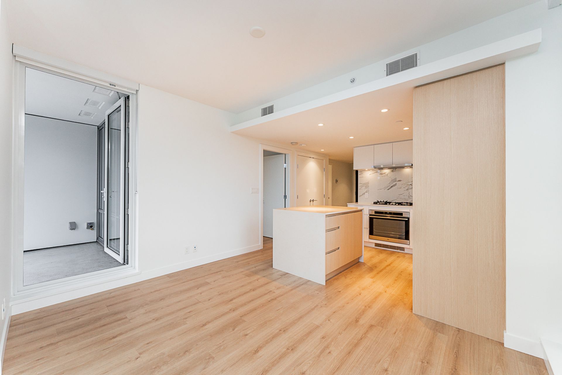 unit-1202-1500-fern-street-north-vancouver-18 at 1202 - 1500 Fern Street, Lynnmour, North Vancouver