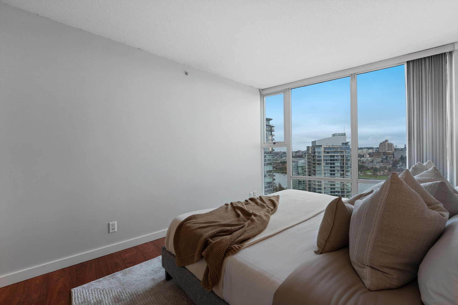 583-beach-cres-2 at 2805 - 583 Beach Crescent, Yaletown, Vancouver West