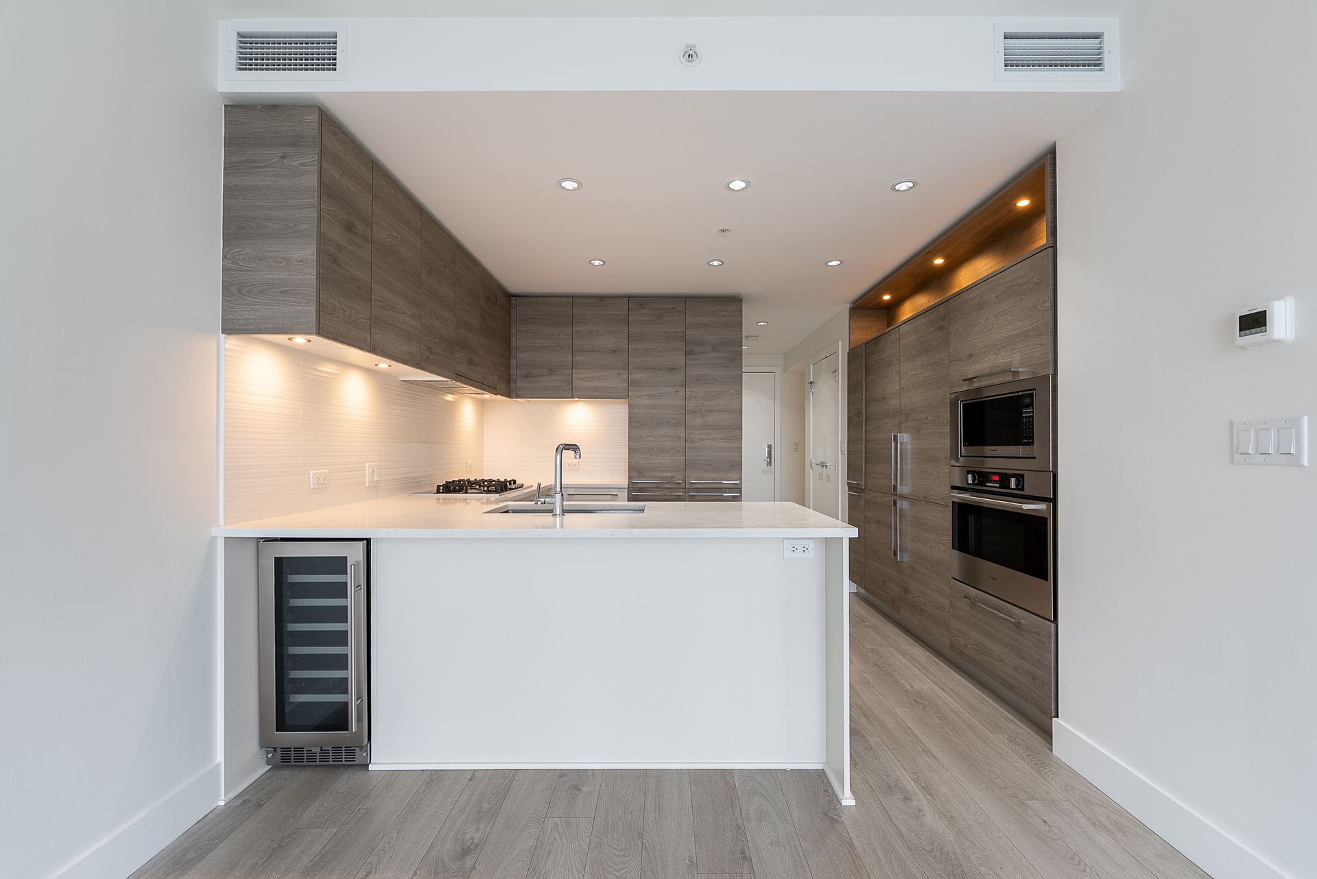 unit-2506-7388-kingsway-burnaby-13 at 2506 - 7388 Kingsway, Edmonds BE, Burnaby East