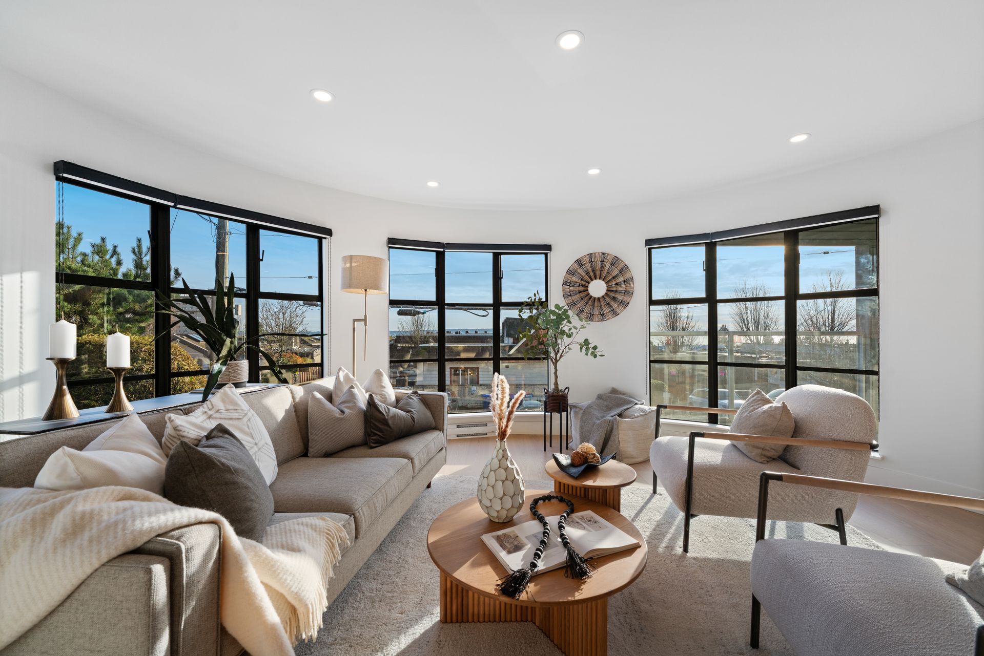 2412-haywood-2 at 101 - 2412 Haywood Ave, Dundarave, West Vancouver