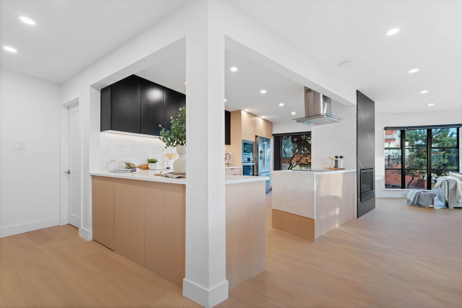 2412-haywood-26 at 101 - 2412 Haywood Ave, Dundarave, West Vancouver