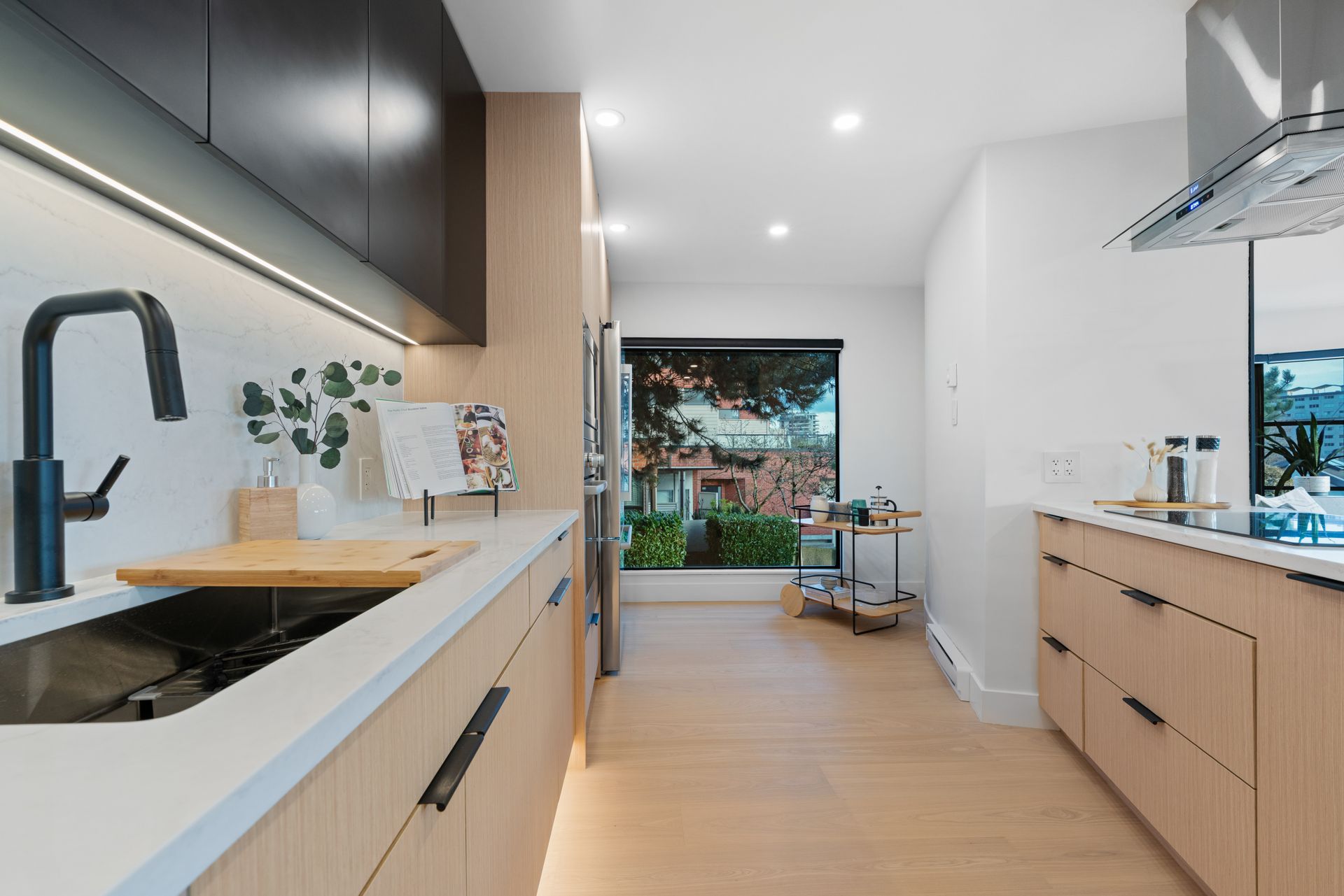 2412-haywood-27 at 101 - 2412 Haywood Ave, Dundarave, West Vancouver