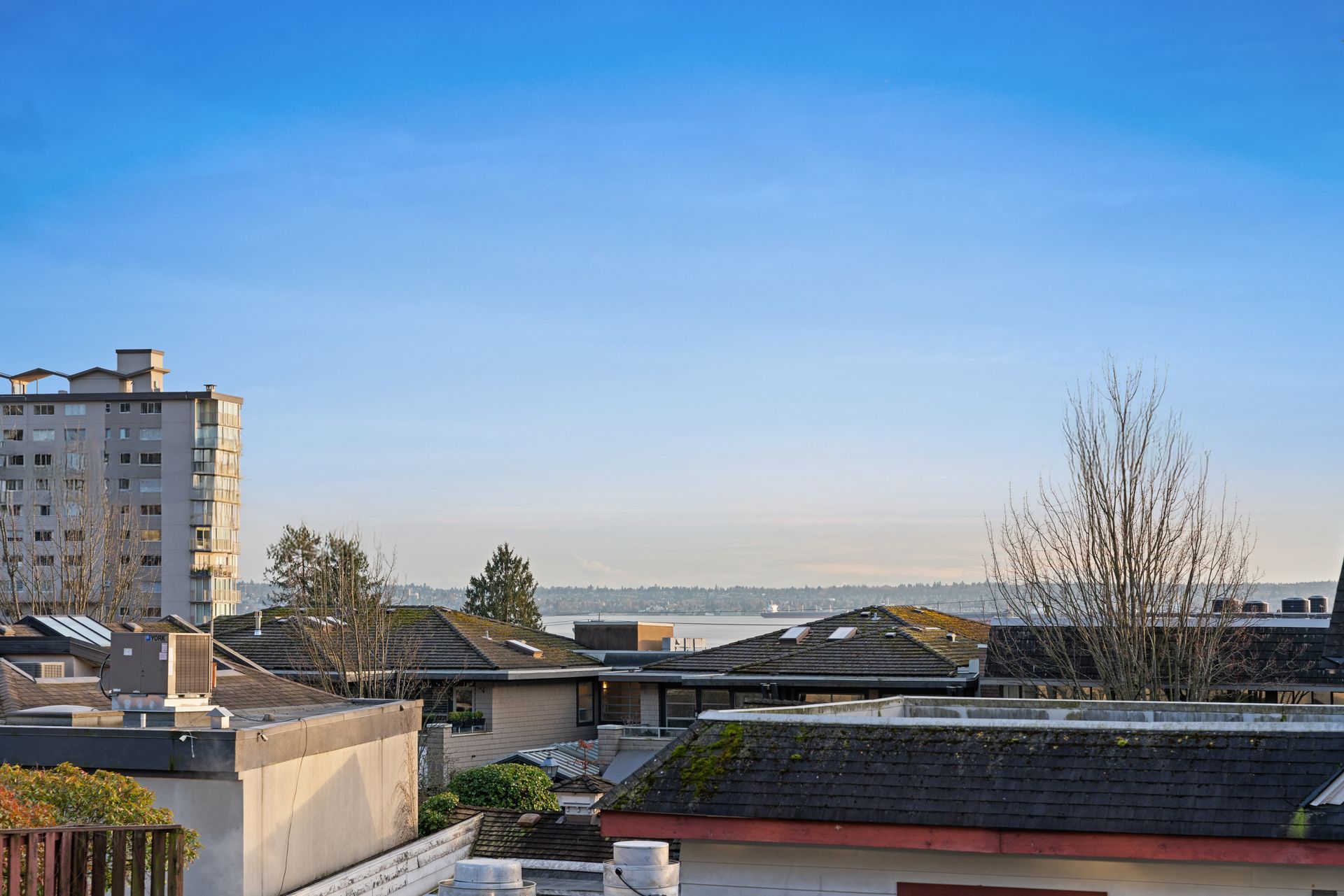 2412-haywood-39 at 101 - 2412 Haywood Ave, Dundarave, West Vancouver