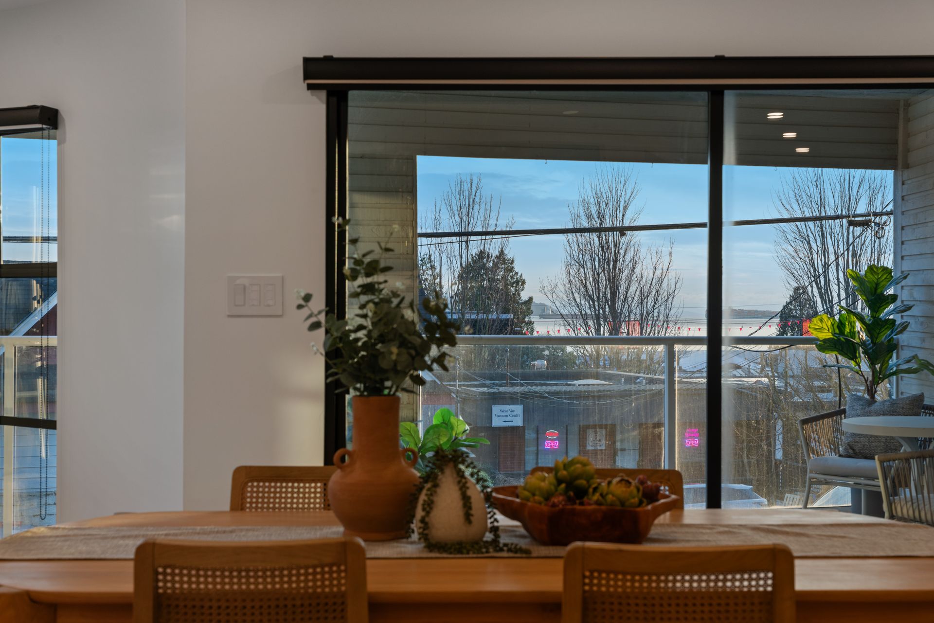 2412-haywood-53 at 101 - 2412 Haywood Ave, Dundarave, West Vancouver