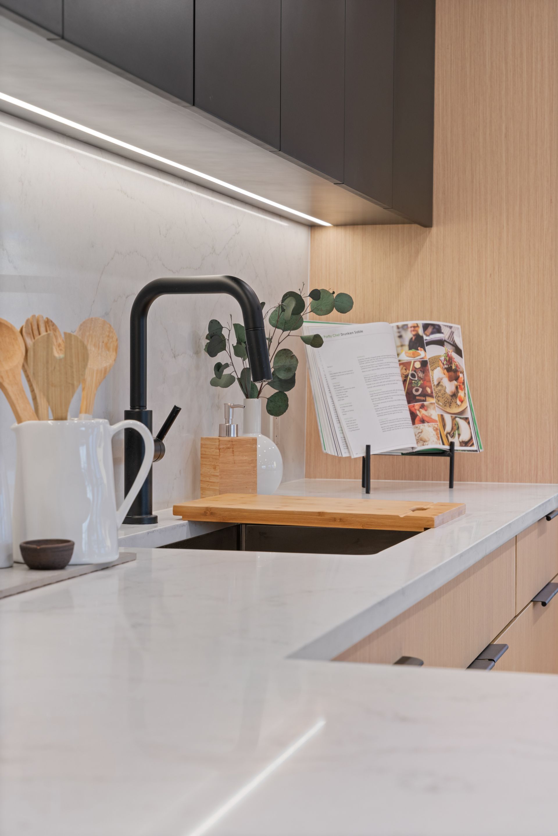 2412-haywood-56 at 101 - 2412 Haywood Ave, Dundarave, West Vancouver