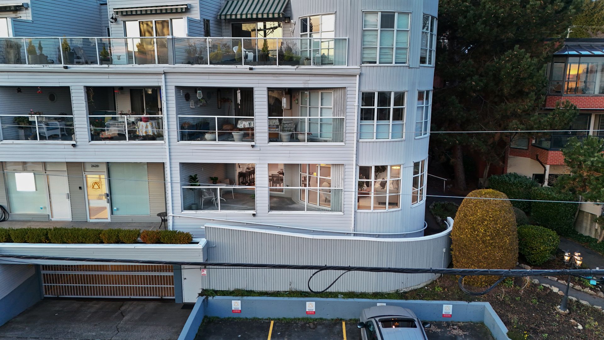 2412-haywood-98 at 101 - 2412 Haywood Ave, Dundarave, West Vancouver