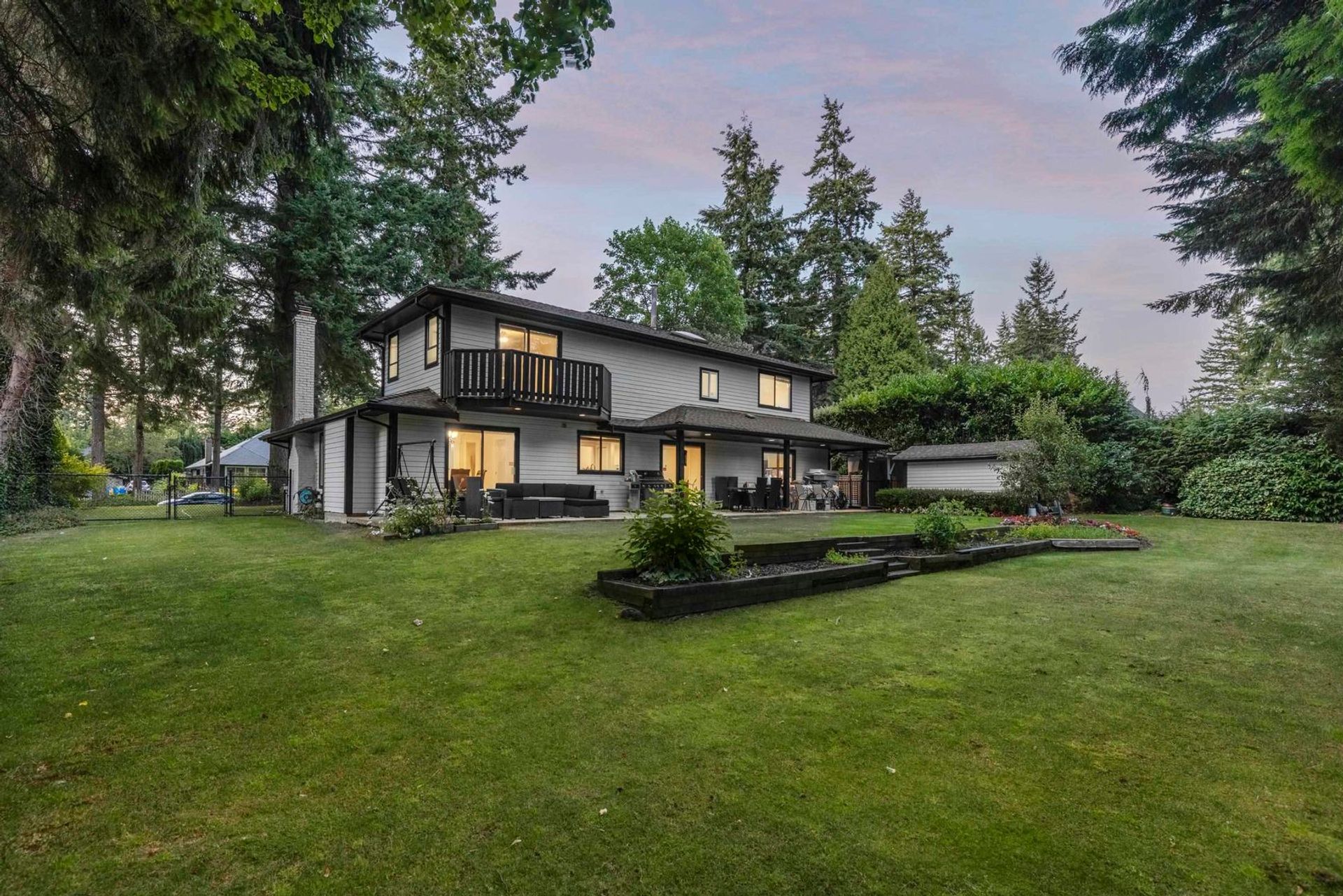 13846 18 Avenue, Sunnyside Park Surrey, South Surrey White Rock  by Angell Hasman & Associates Realty 13846 18 Avenue, Sunnyside Park Surrey, South Surrey White Rock