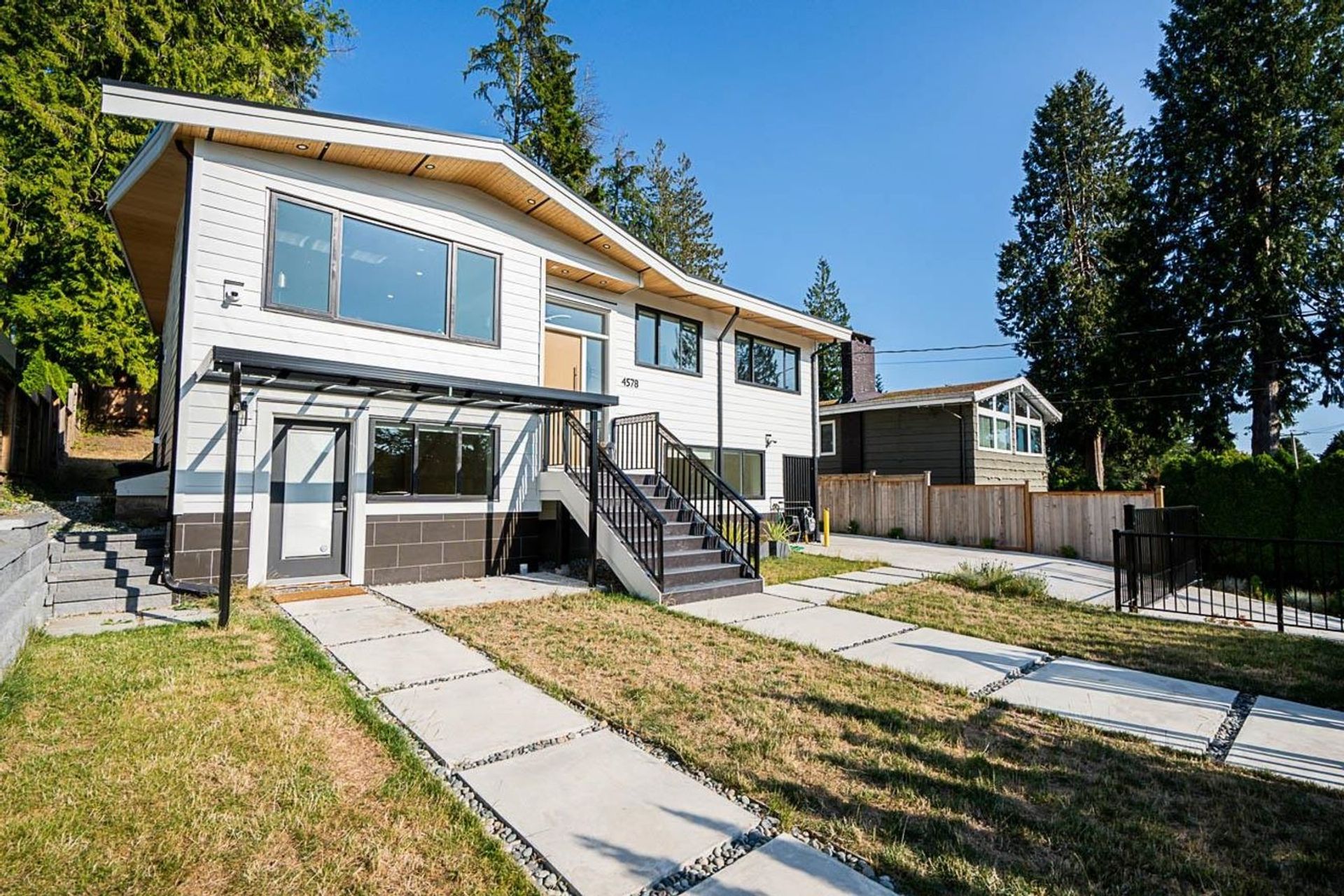 4578 Highland Boulevard, Canyon Heights NV, North Vancouver  by Angell Hasman & Associates Realty 4578 Highland Boulevard, Canyon Heights NV, North Vancouver