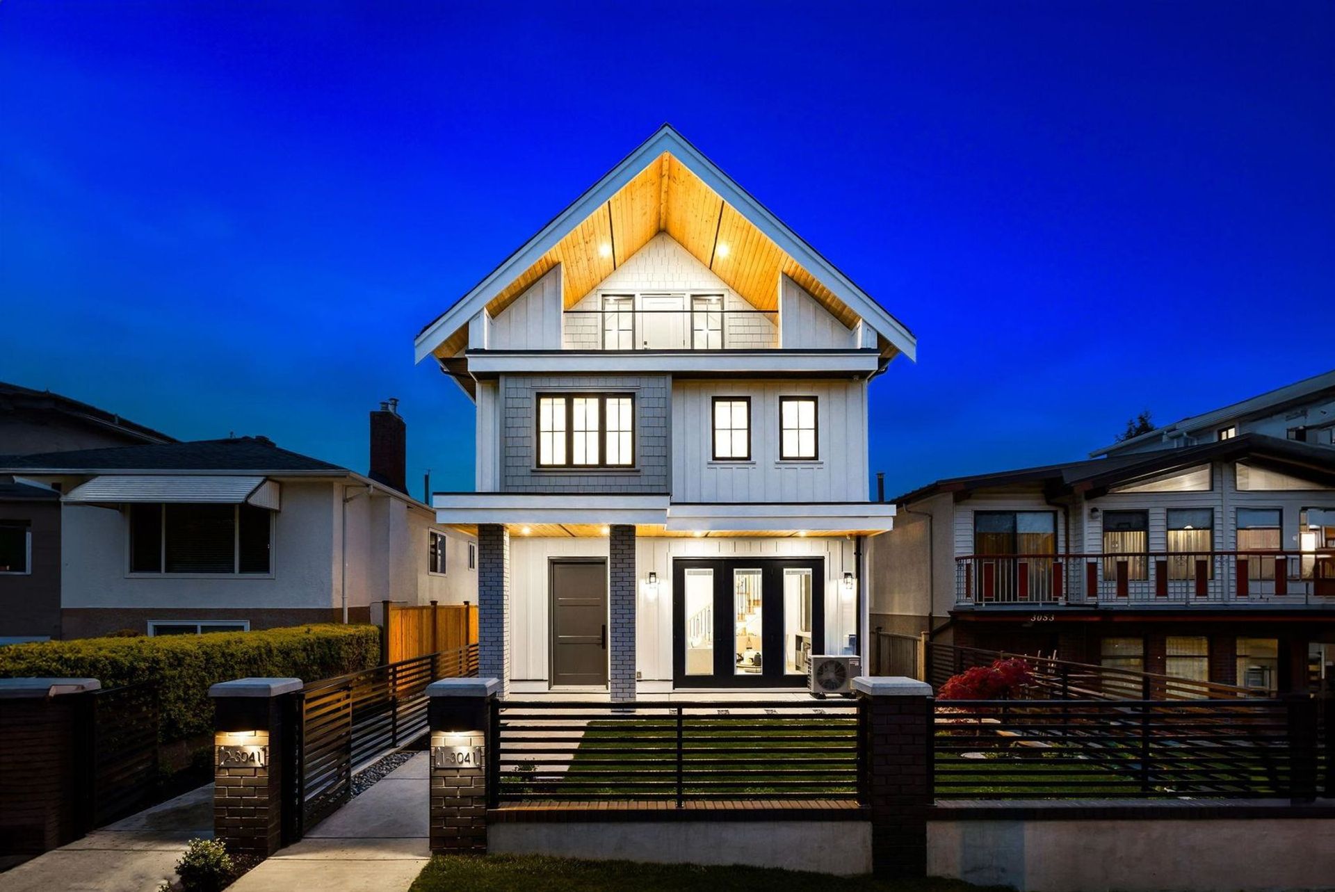 2 - 3041 Graveley Street, Renfrew VE, Vancouver East  by Angell Hasman & Associates Realty 2 - 3041 Graveley Street, Renfrew VE, Vancouver East