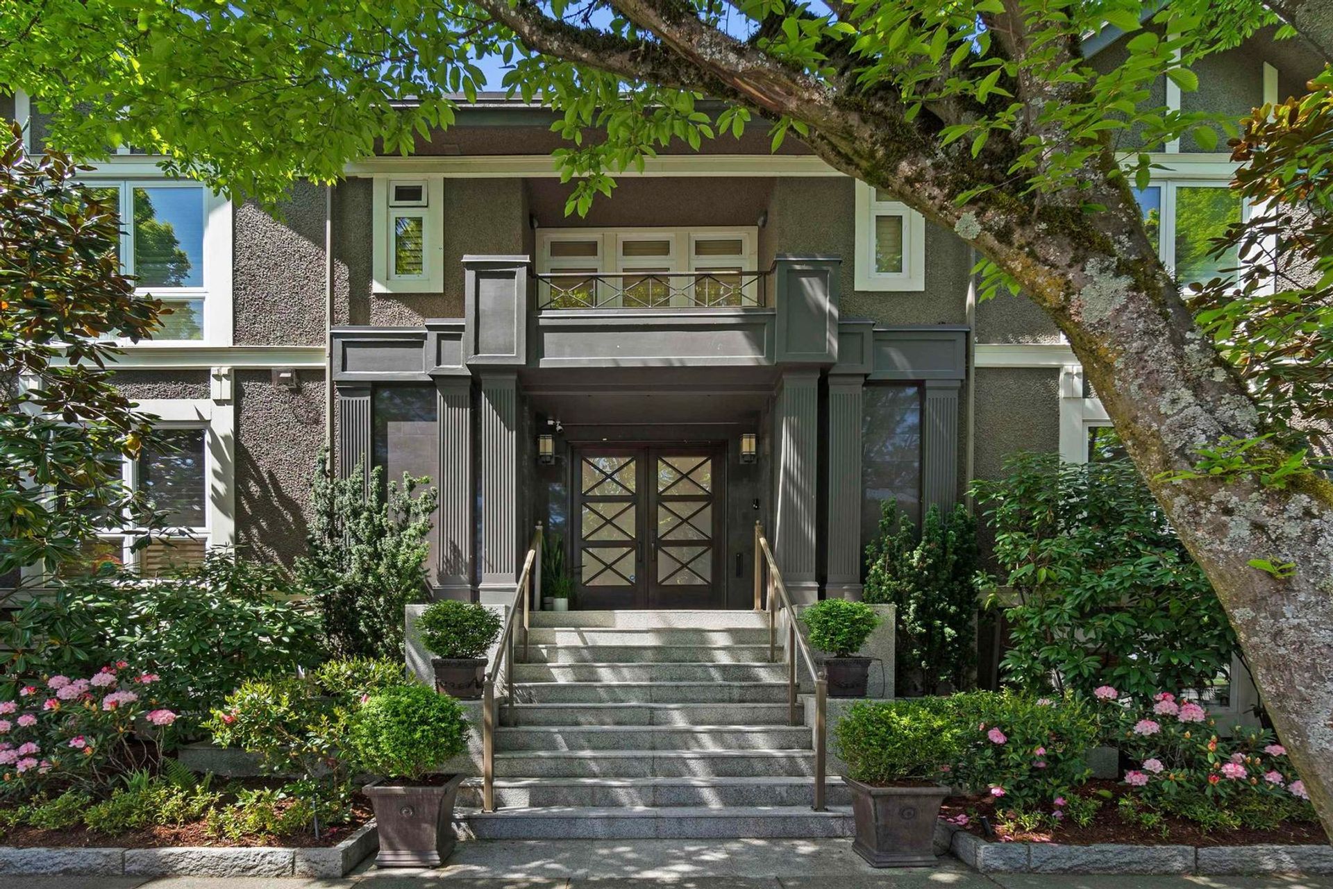 1133 Cypress Street, Kitsilano, Vancouver West  by Angell Hasman & Associates Realty 1133 Cypress Street, Kitsilano, Vancouver West