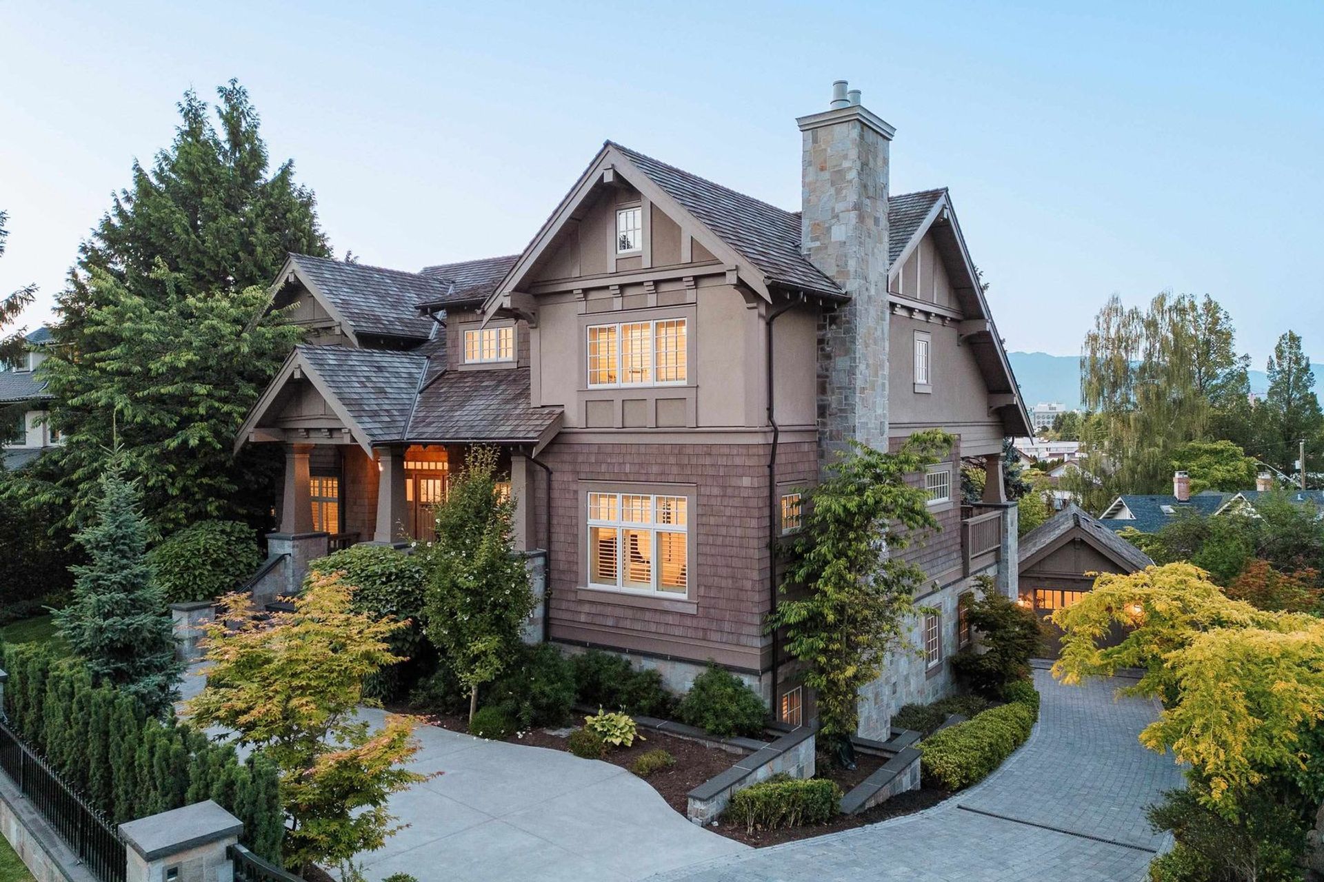 1093 Wolfe Avenue, Shaughnessy, Vancouver West  by Angell Hasman & Associates Realty 1093 Wolfe Avenue, Shaughnessy, Vancouver West