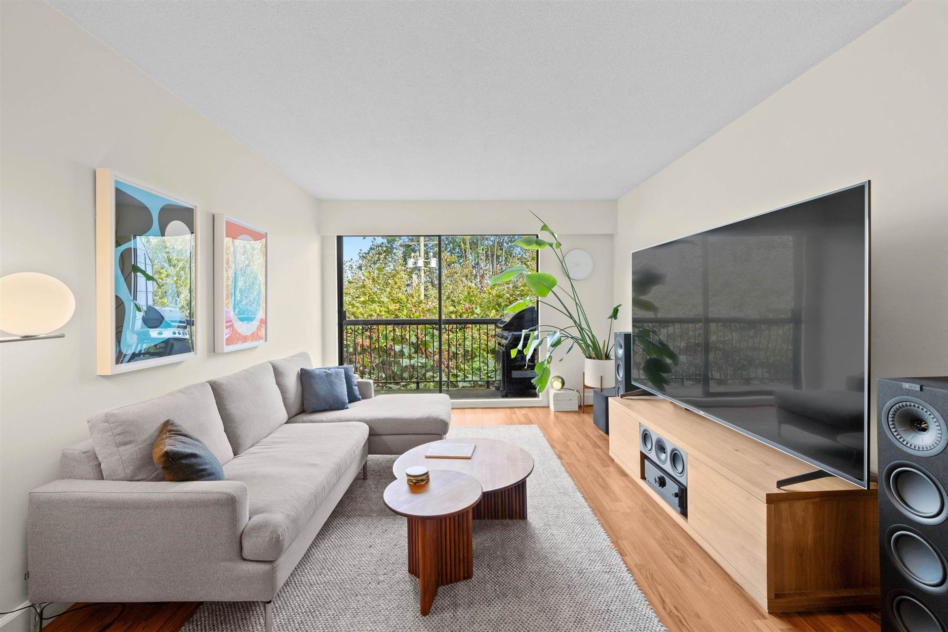 304 - 2330 Maple Street, Kitsilano, Vancouver West by Angell Hasman & Associates Realty 304 - 2330 Maple Street, Kitsilano, Vancouver West