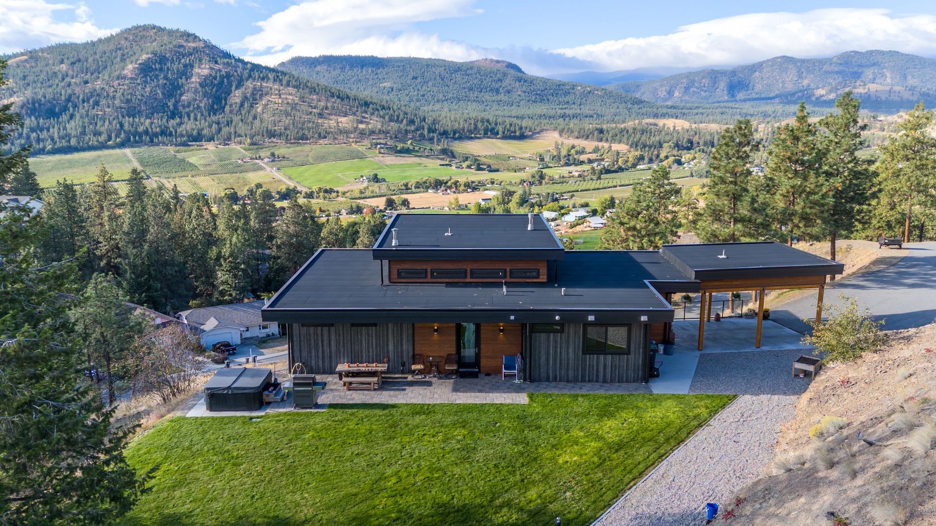 13710 Summergate Drive, Summerland, South Okanagan  by Angell Hasman & Associates Realty 13710 Summergate Drive, Summerland, South Okanagan