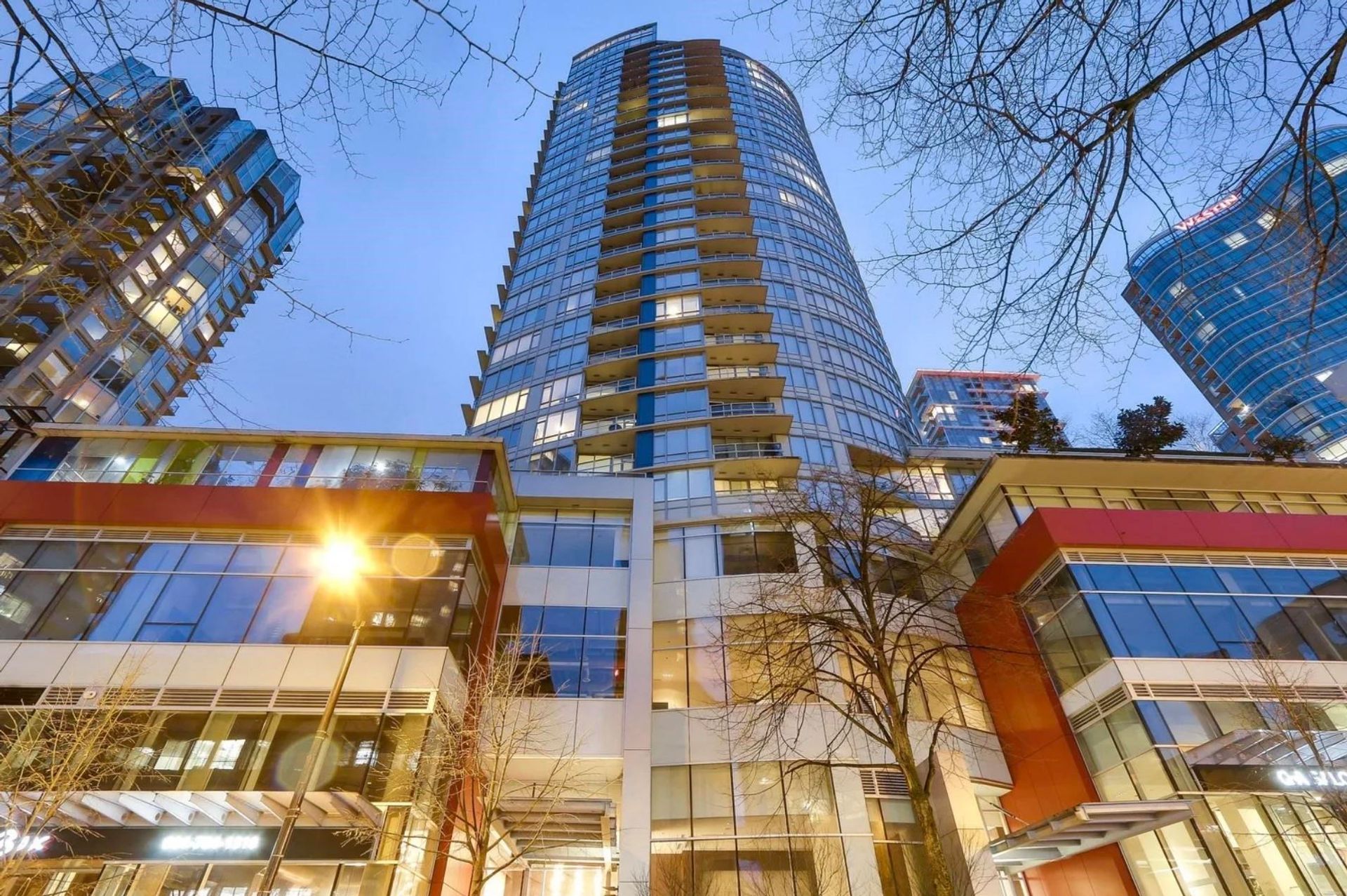 2002 - 833 Homer Street, Downtown VW, Vancouver West 