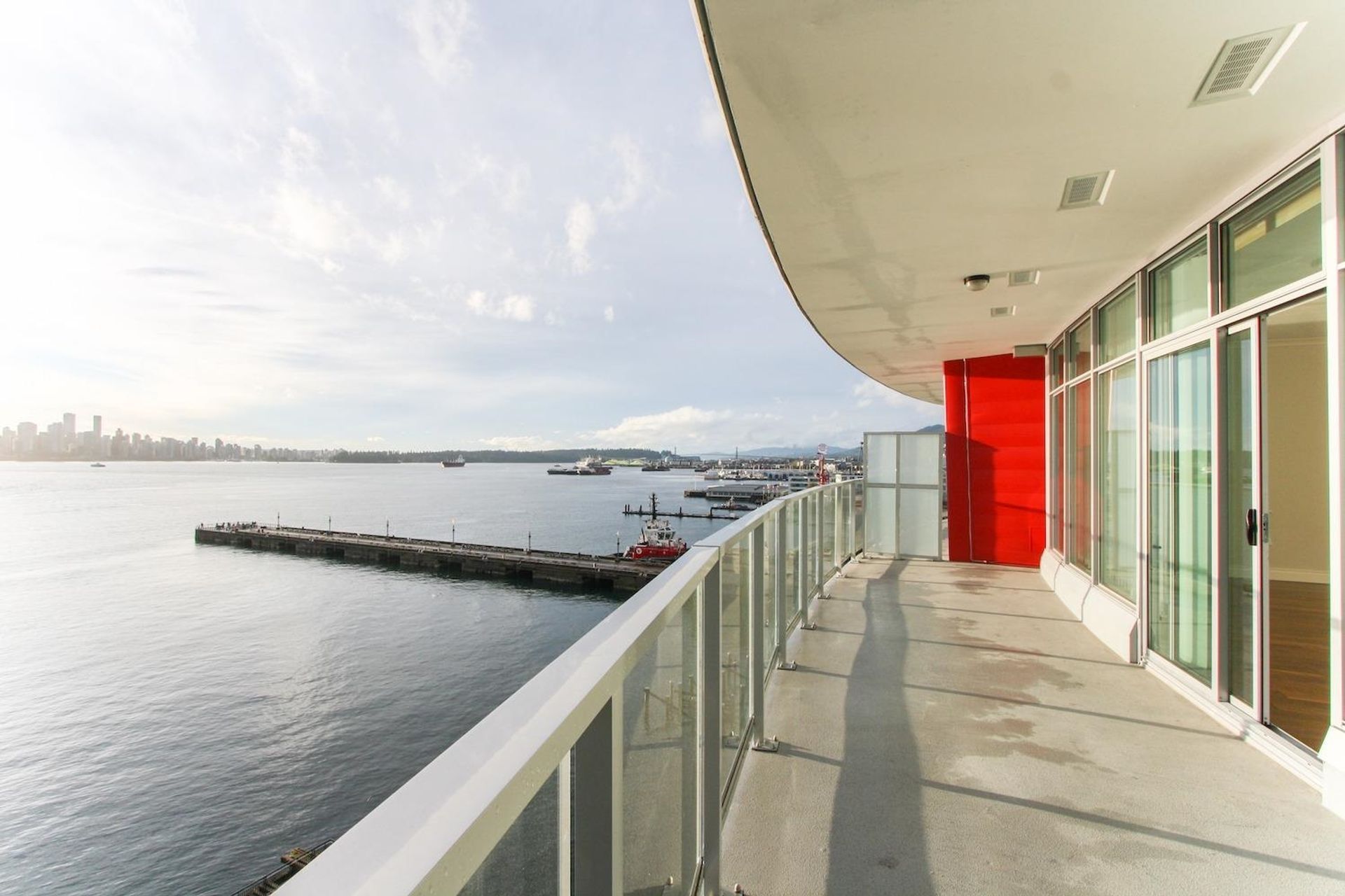 701 - 185 Victory Ship Way, Lower Lonsdale, North Vancouver 