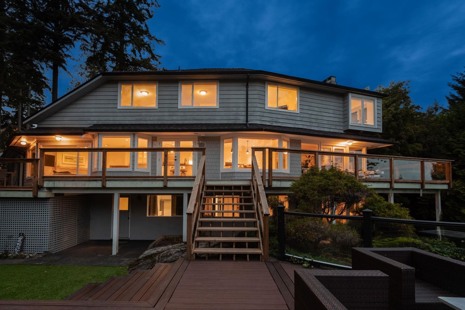 3714 Southridge Place, Westmount WV, West Vancouver  by Angell Hasman & Associates Realty 3714 Southridge Place, Westmount WV, West Vancouver