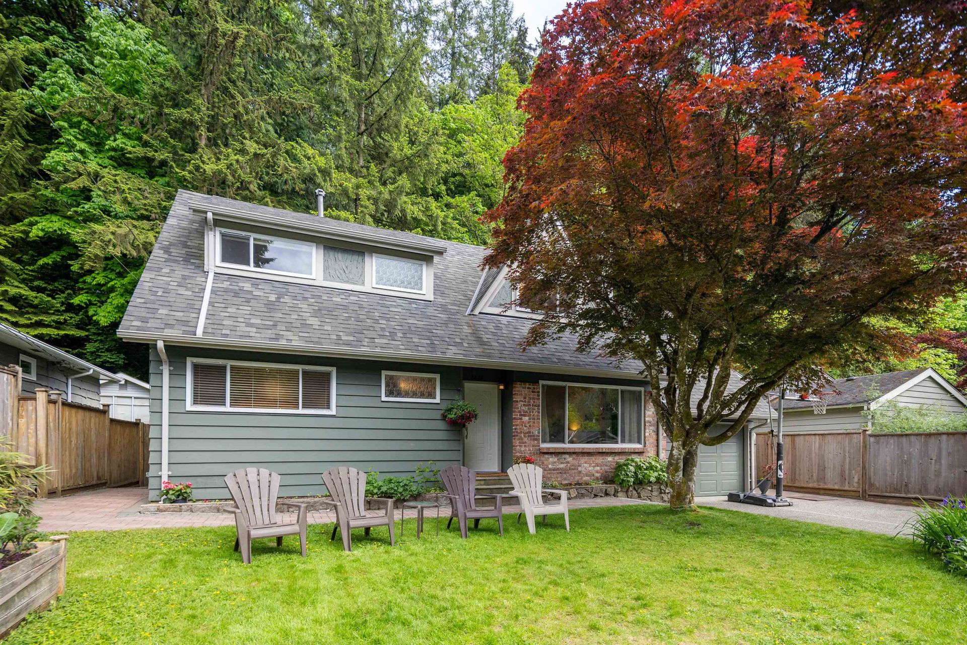 2230 Chapman Way, Seymour NV, North Vancouver 