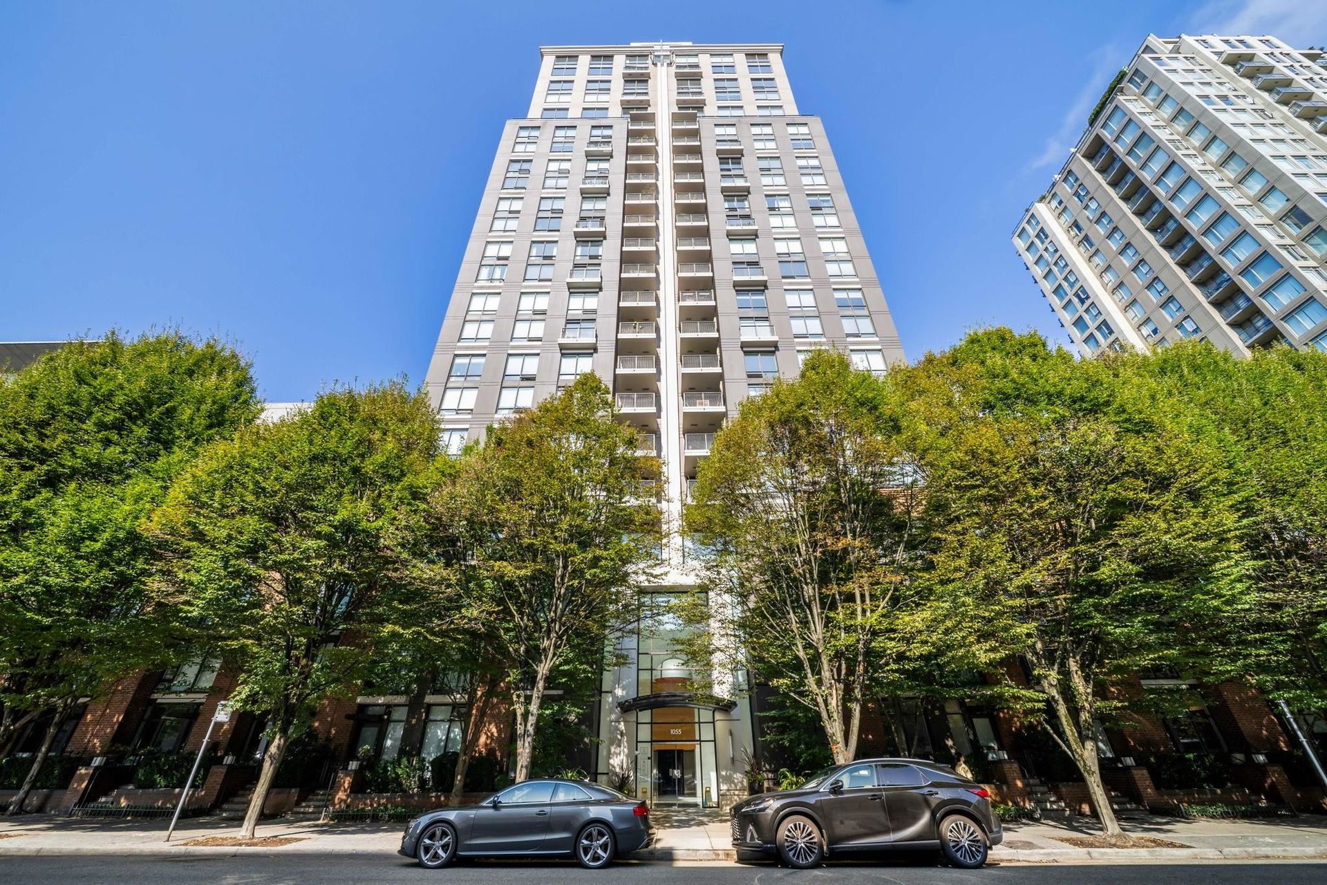 1805 - 1055 Homer Street, Yaletown, Vancouver West  by Angell Hasman & Associates Realty 1805 - 1055 Homer Street, Yaletown, Vancouver West