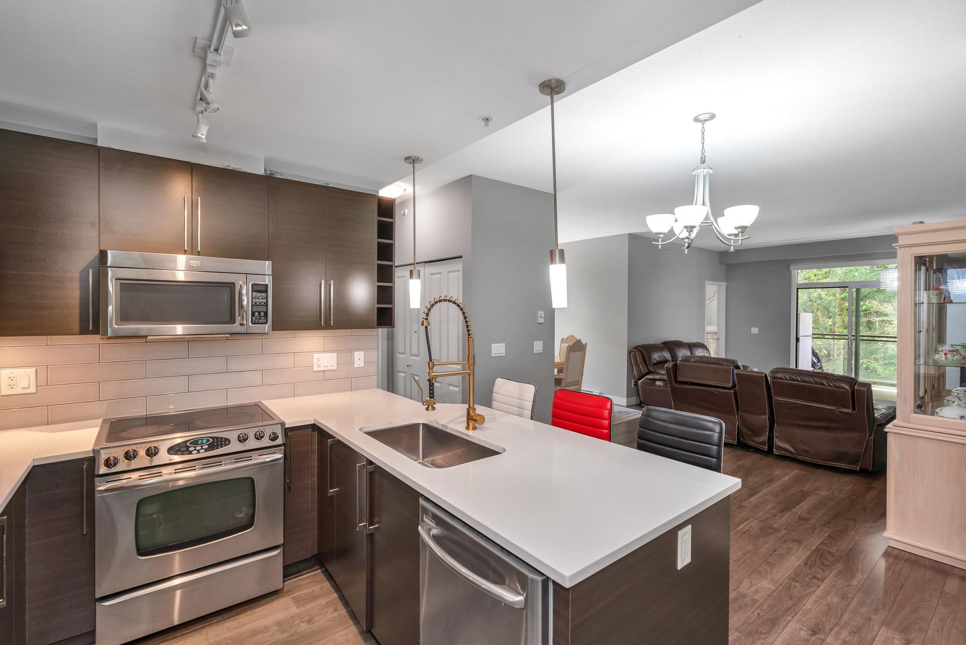 411 - 14358 60 Avenue, Sullivan Station, Surrey 