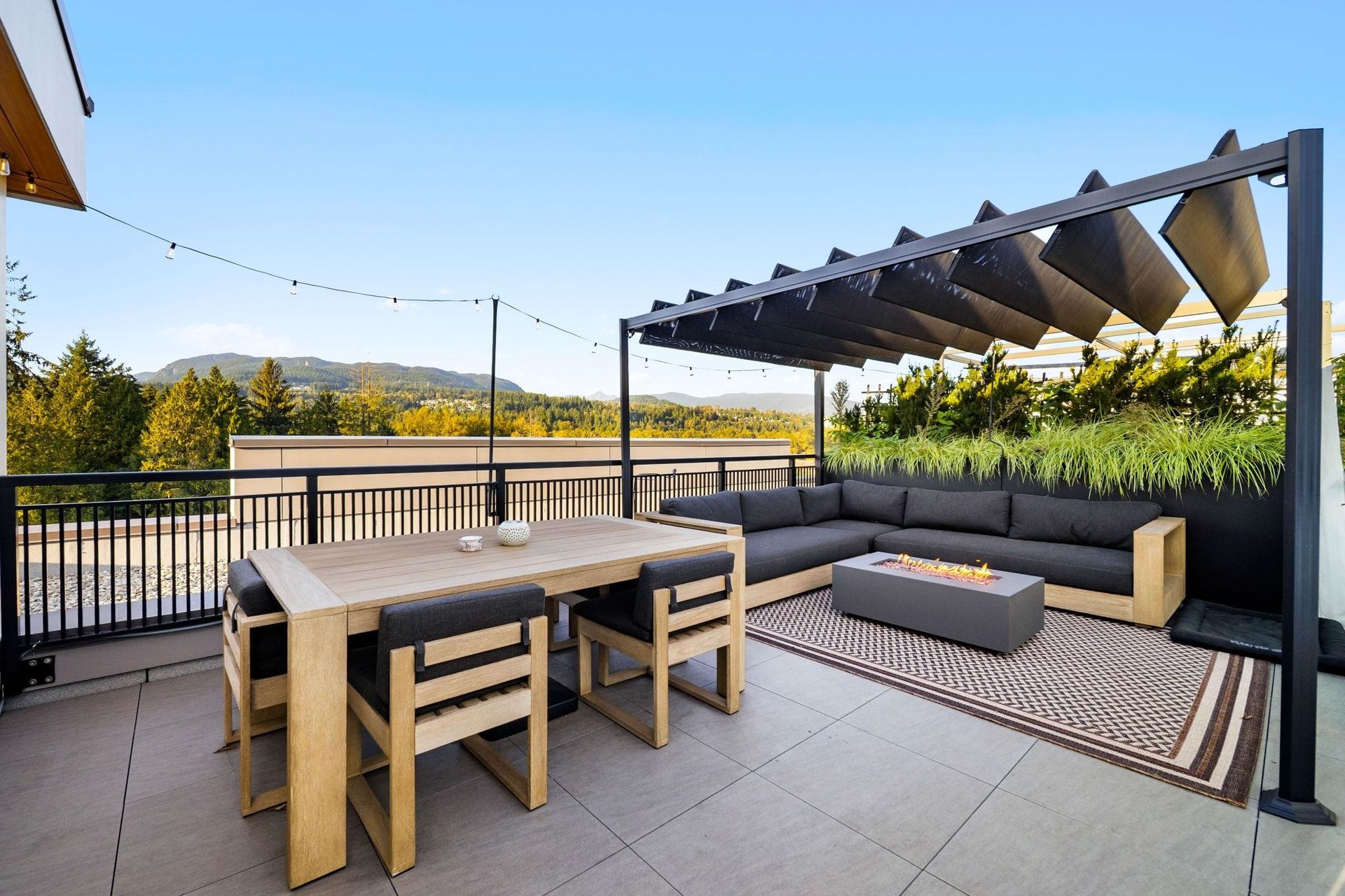 619 - 55 Klahanie Drive, Port Moody Centre, Port Moody by Angell Hasman & Associates Realty 619 - 55 Klahanie Drive, Port Moody Centre, Port Moody