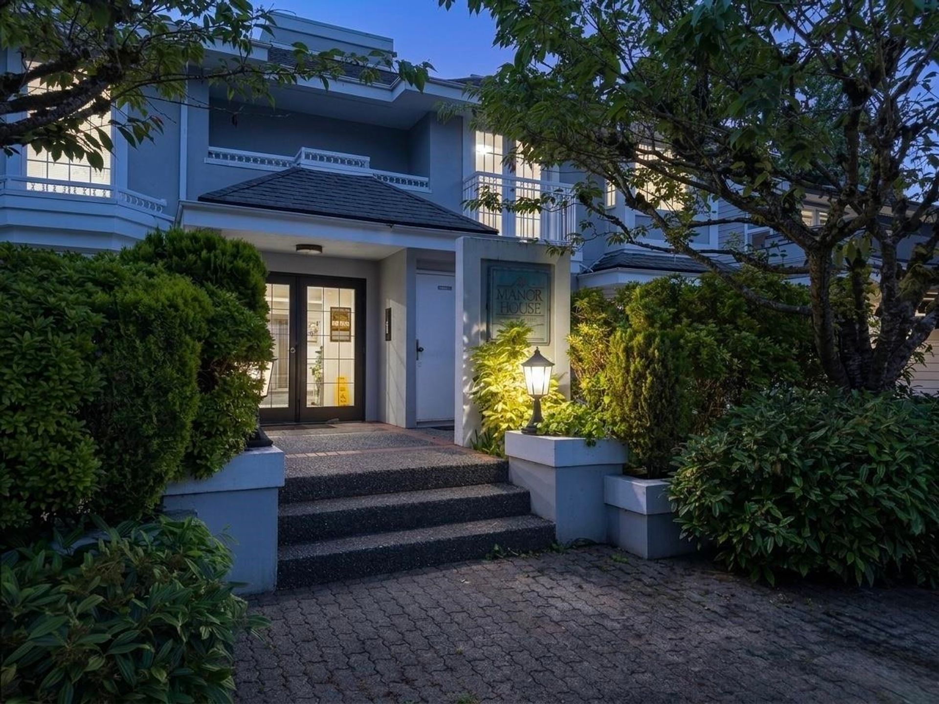 202 - 2440 Haywood Avenue, Dundarave, West Vancouver by Angell Hasman & Associates Realty 202 - 2440 Haywood Avenue, Dundarave, West Vancouver
