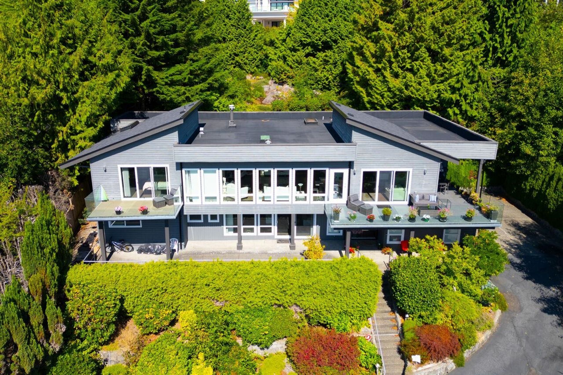 1135 Groveland Court, British Properties, West Vancouver by Angell Hasman & Associates Realty 1135 Groveland Court, British Properties, West Vancouver