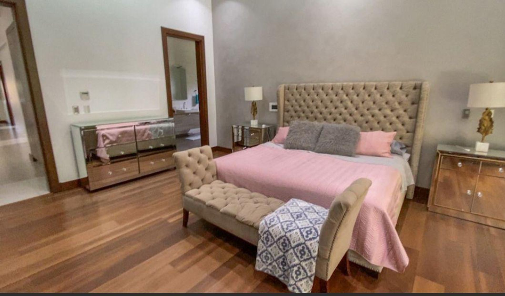 La Hacienda Rio Oro Santa Ana