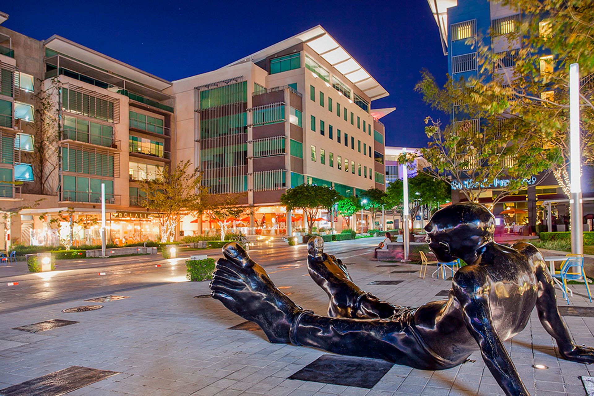 Penthouse avenida escazu for sale