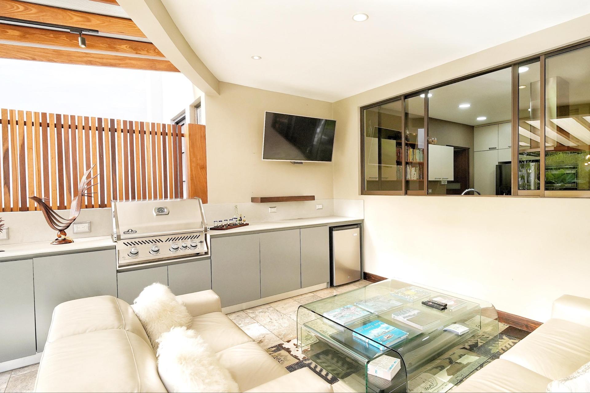 San Rafael , Escazu, San Jose 2