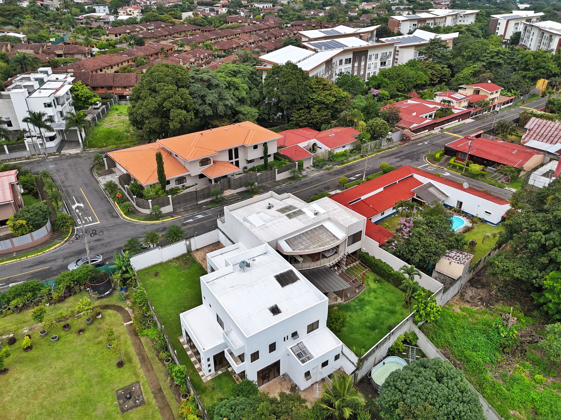 Casa independiente Guachipelin, San Rafael, Escazu. Single family home Escazu