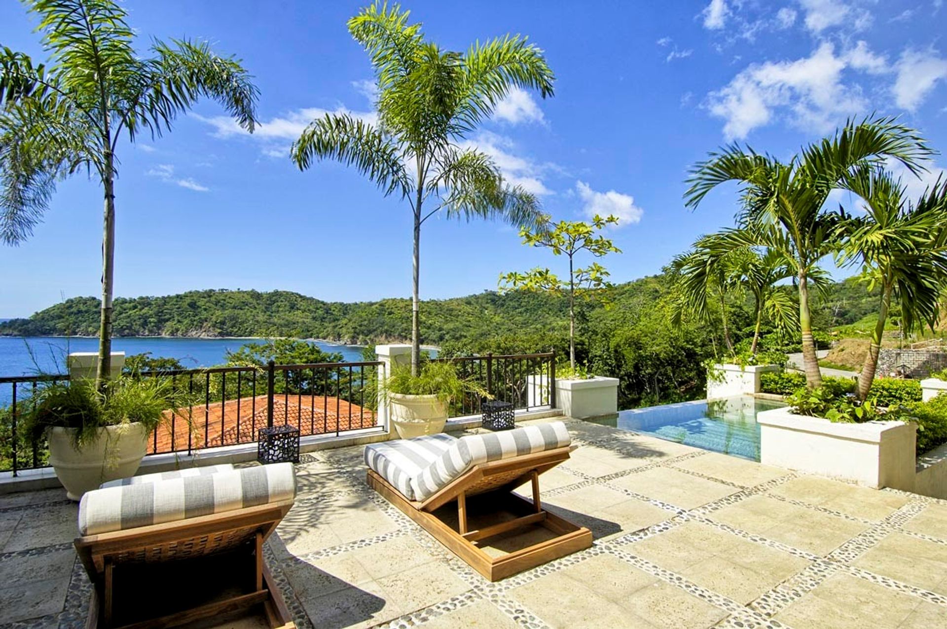 the-evolution-of-tourism-in-costa-rica-1