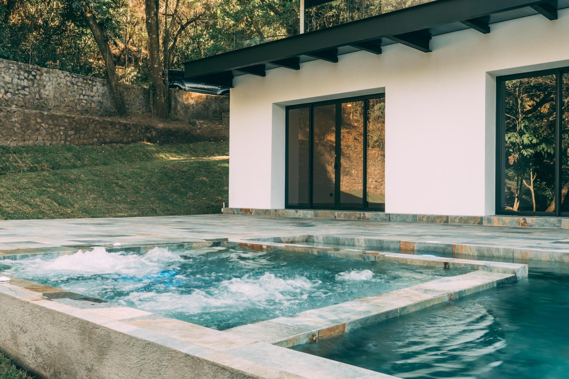 Montaña del Sol , Santa Ana, San Jose 2