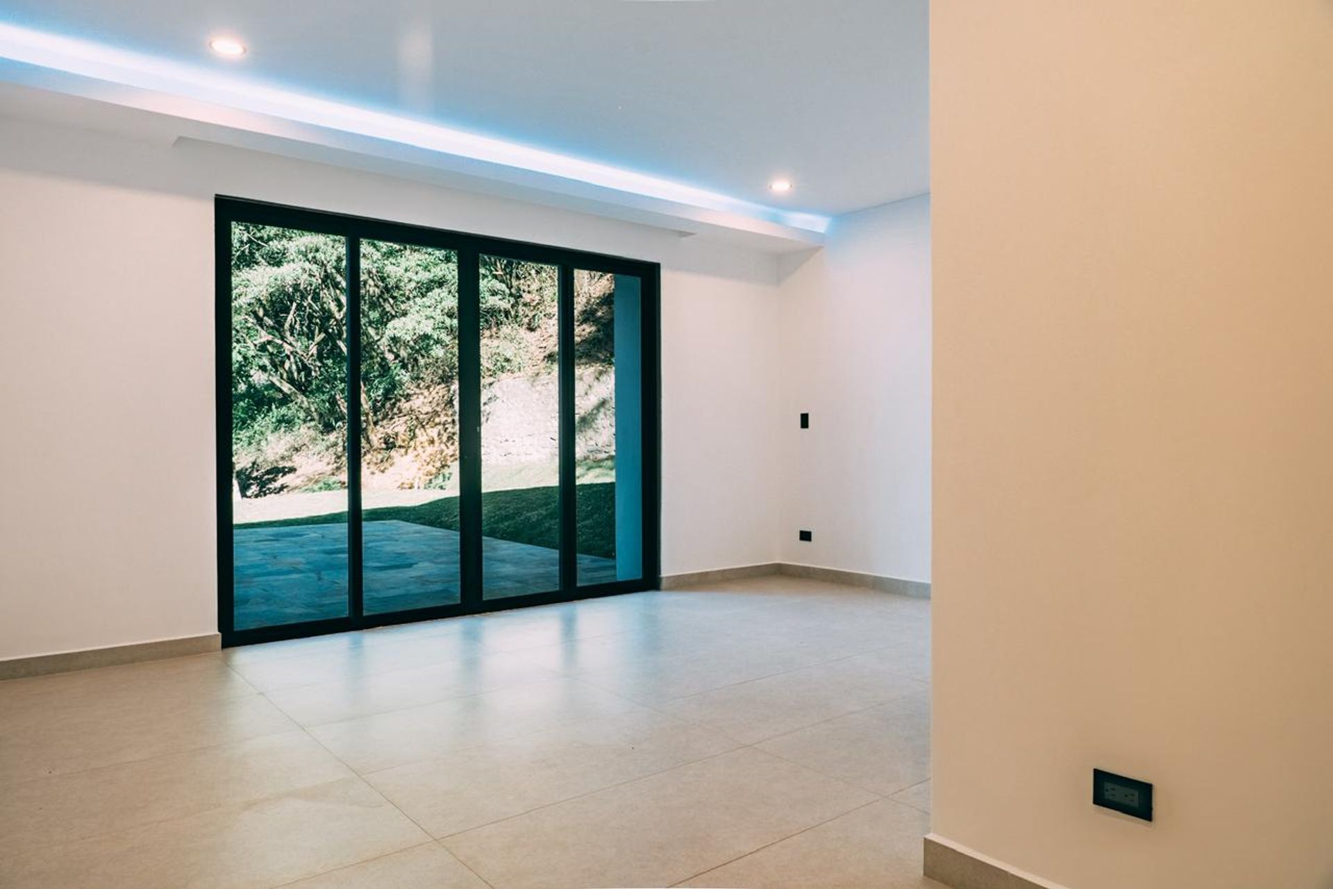 Montaña del sol casa Santa Ana - House Santa Ana for sale Montana del sol brand new home for sale montaña del sol santa ana hous