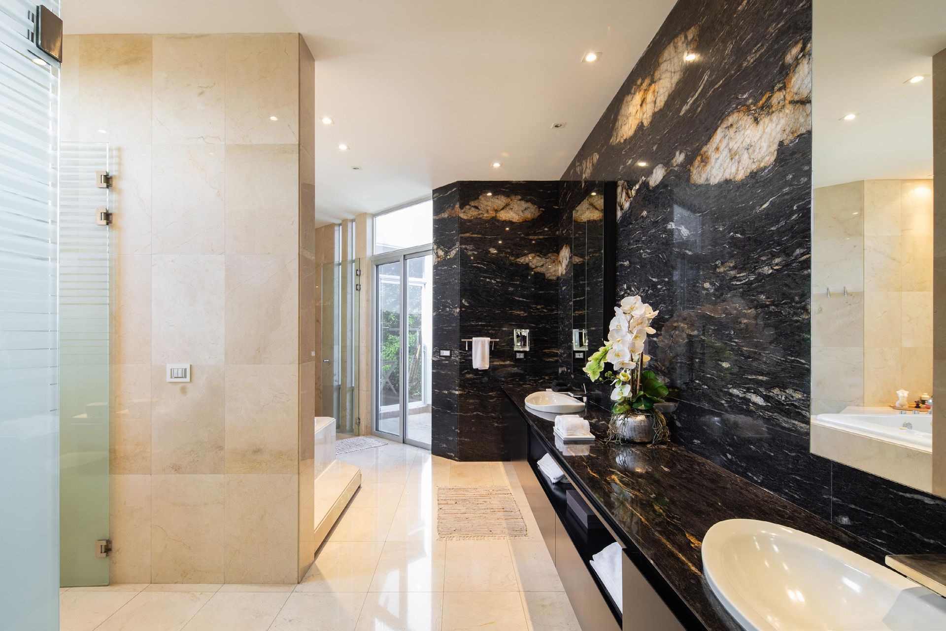 Luxury house for sale in Valle del so l golf course Santa Ana san jose luxuty lifestyle santa ana escazu san jose house for sale