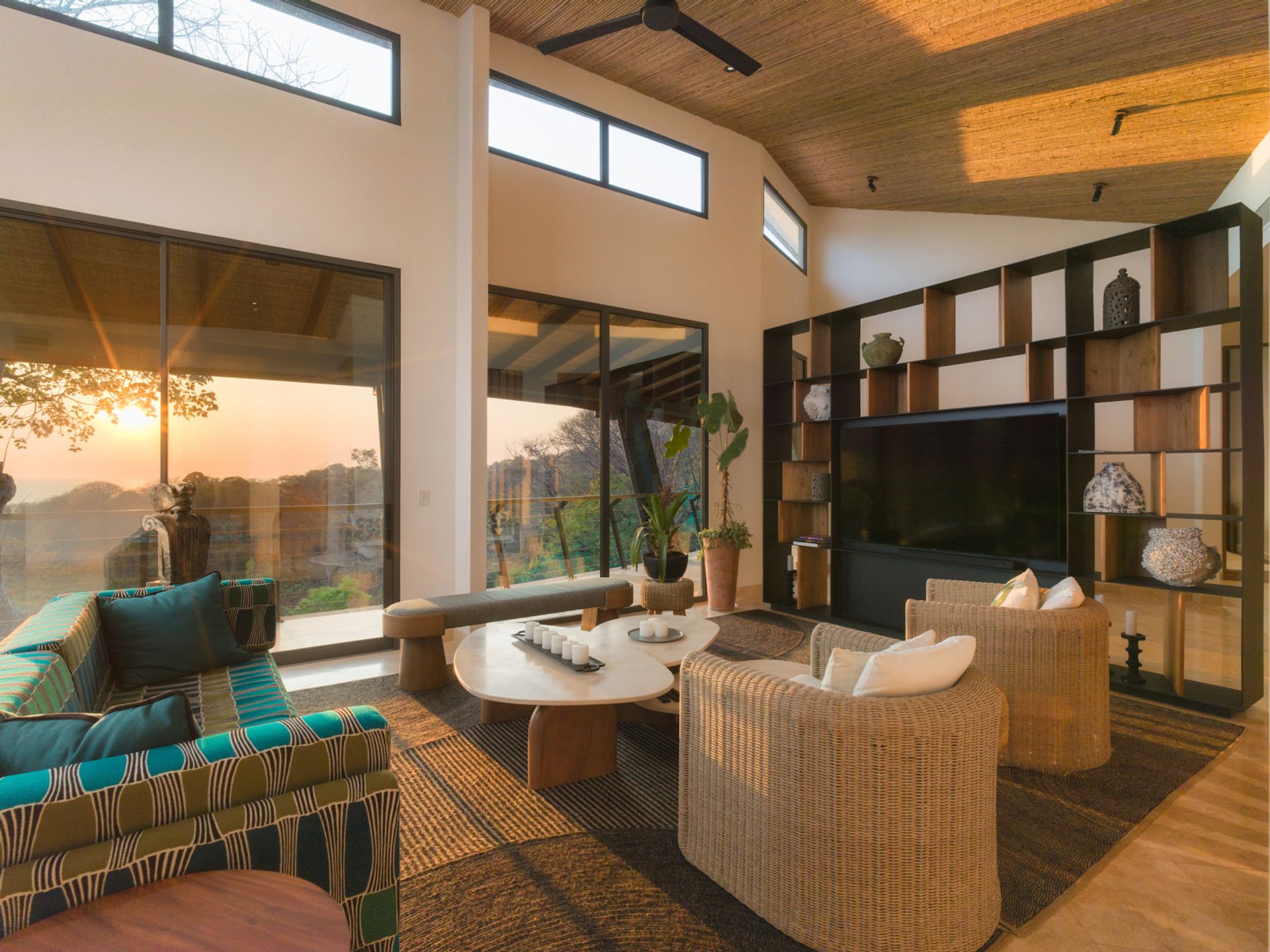 papagayo COSTA RICA FOUR SEASON HOUSE FOR SALE LUXURY REAL ESTATE COSTA RICA LUXURY HOME