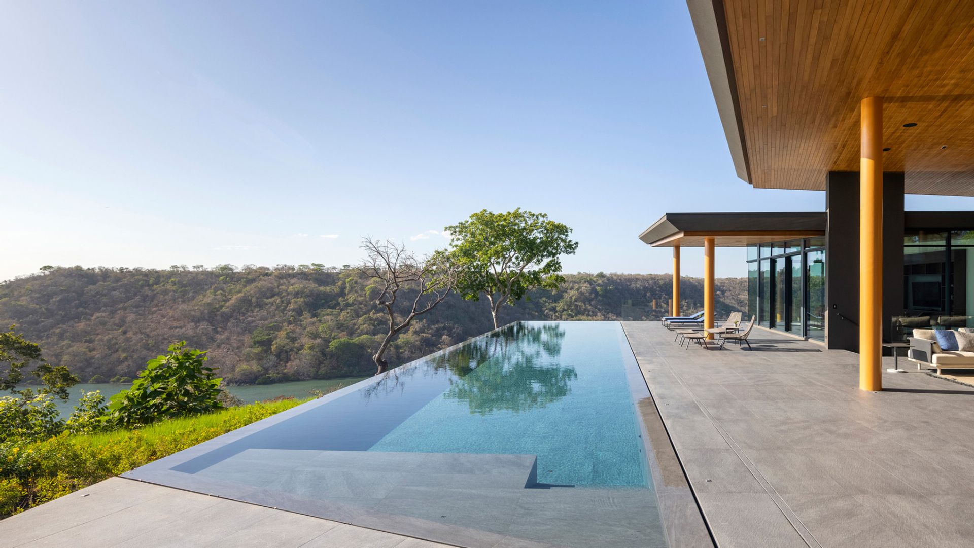 Papagayo peninsula Costa Rica four season home for sale four season luxury houose for sale