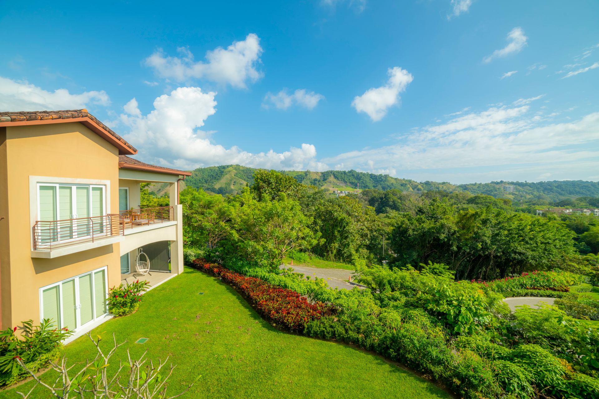 luxury condo for sale ocean view los sueños resort and marina apartamento en miramar los sueños resort and marina ocean view con