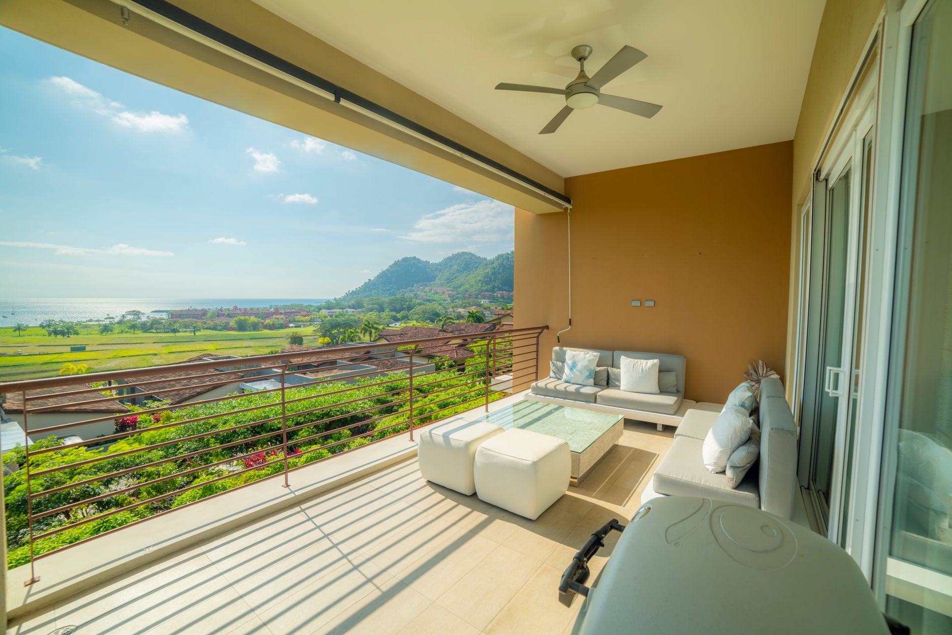 luxury condo for sale ocean view los sueños resort and marina apartamento en miramar los sueños resort and marina ocean view con